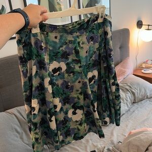 Size 8 Ann Taylor Loft floral skirt